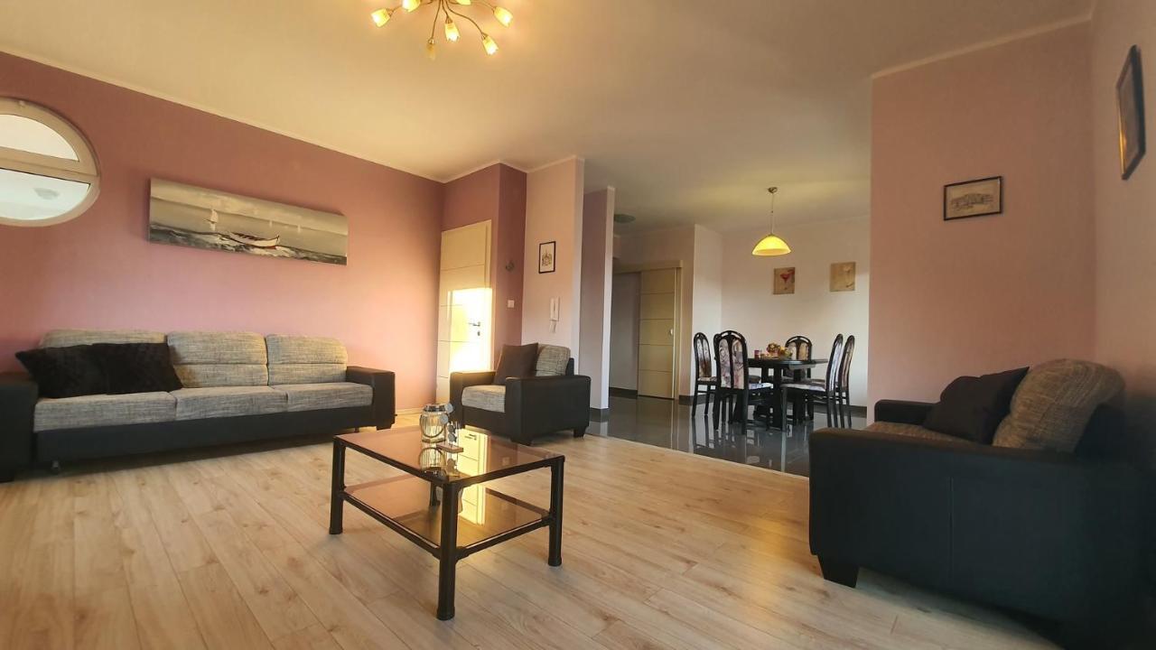 Apartmani Anita 扎博里克 外观 照片
